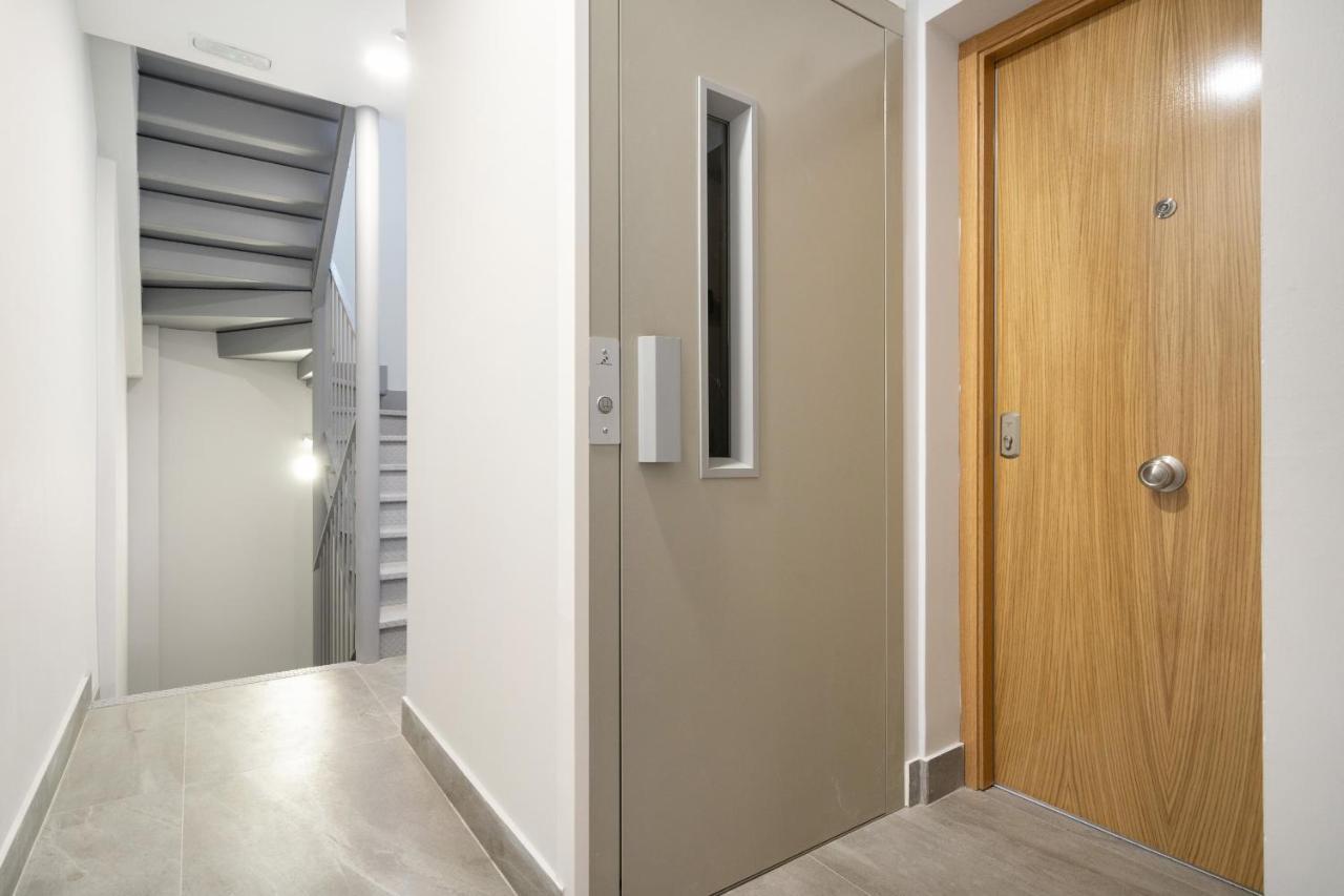 Apartamentos Reformados En Madrid Rio Экстерьер фото