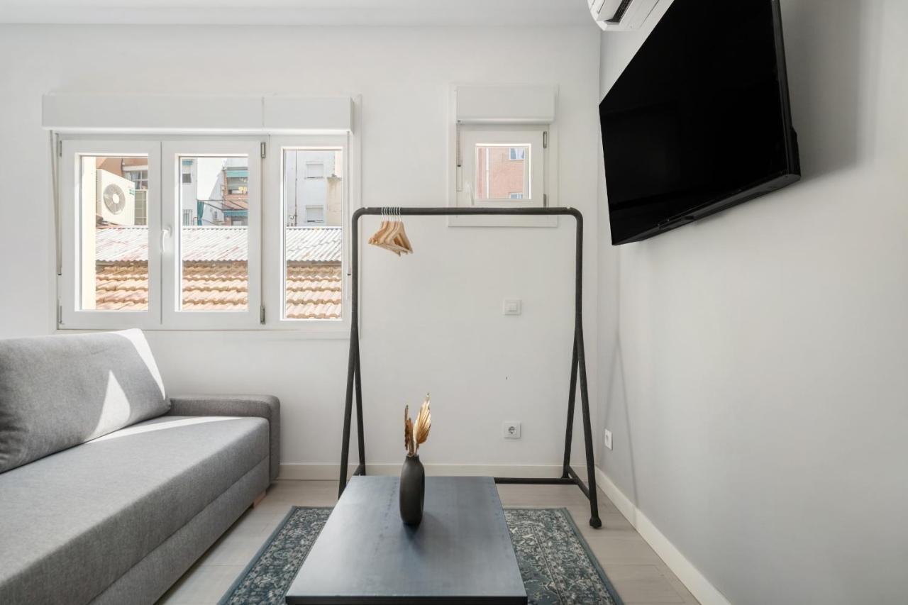 Apartamentos Reformados En Madrid Rio Экстерьер фото