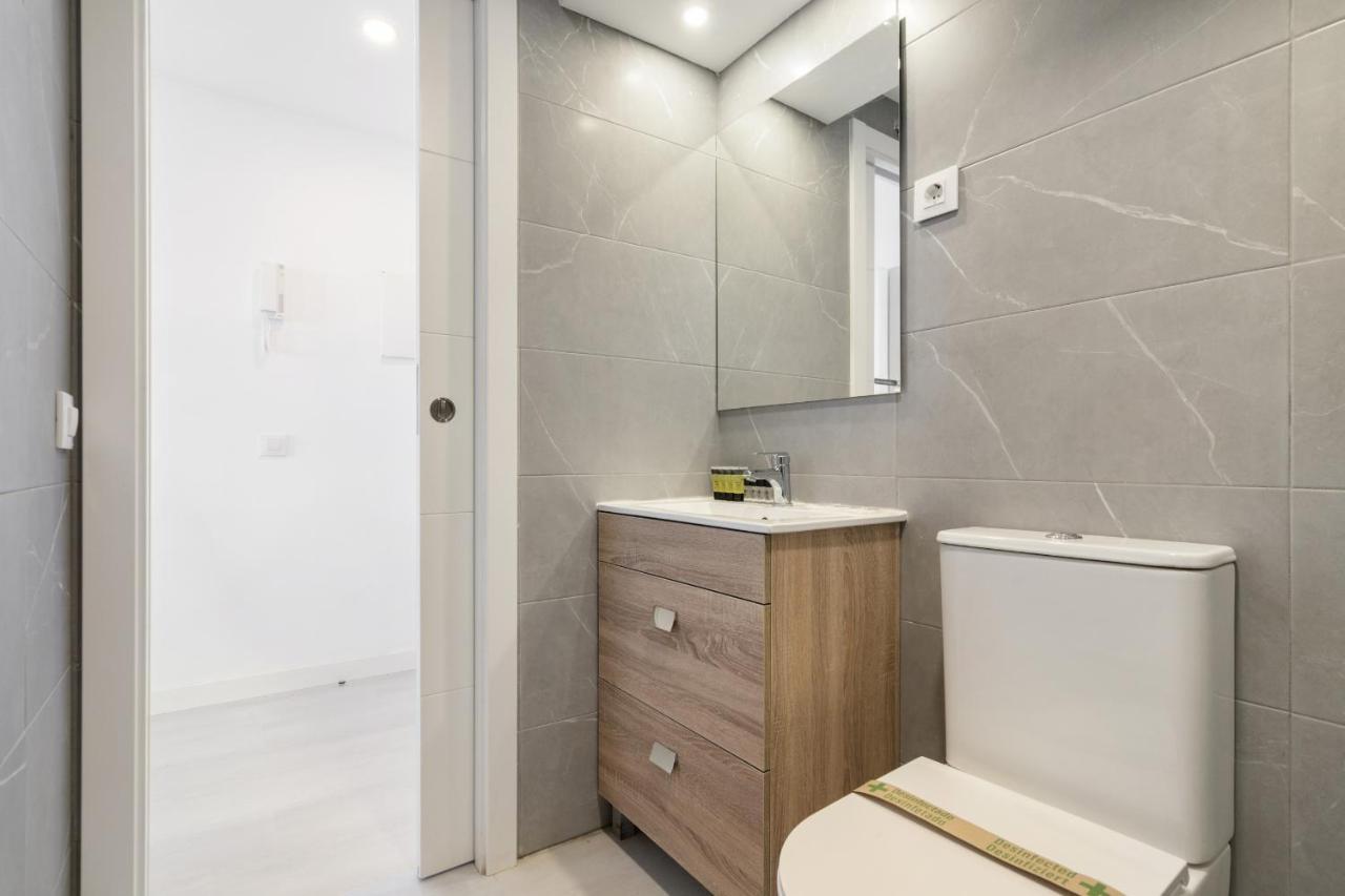 Apartamentos Reformados En Madrid Rio Экстерьер фото
